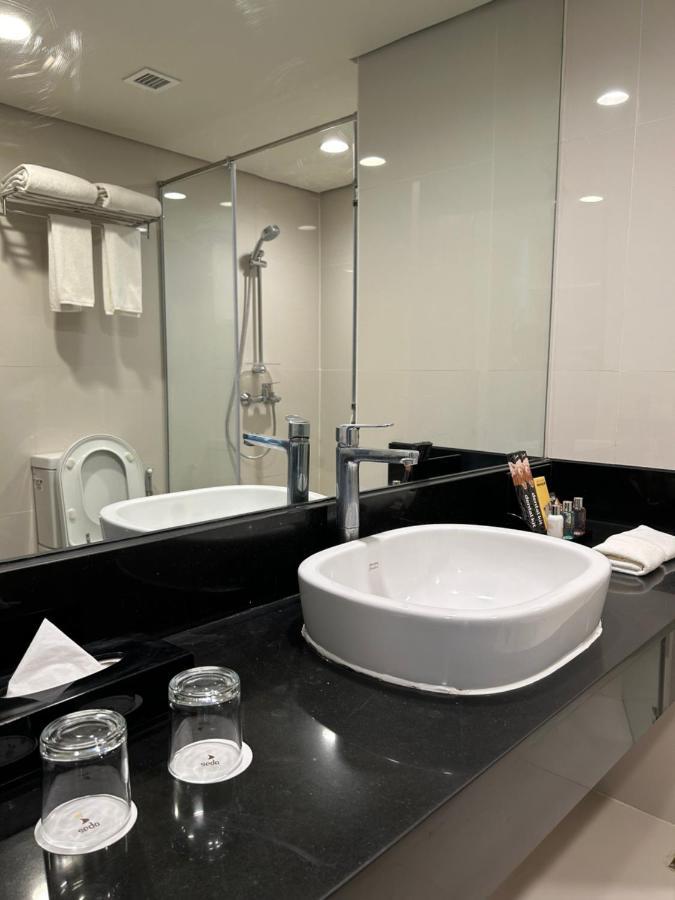Seda Atria Hotel Iloilo City Eksteriør billede